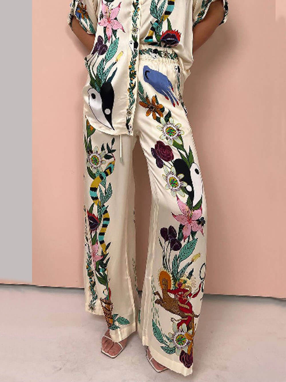 Unique Print Satin Elastic Waist Pocketed Wide Leg Pants