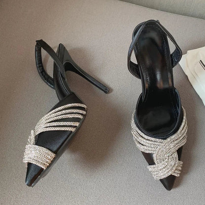 Well Tailored Heels with a Graceful Silhouette
