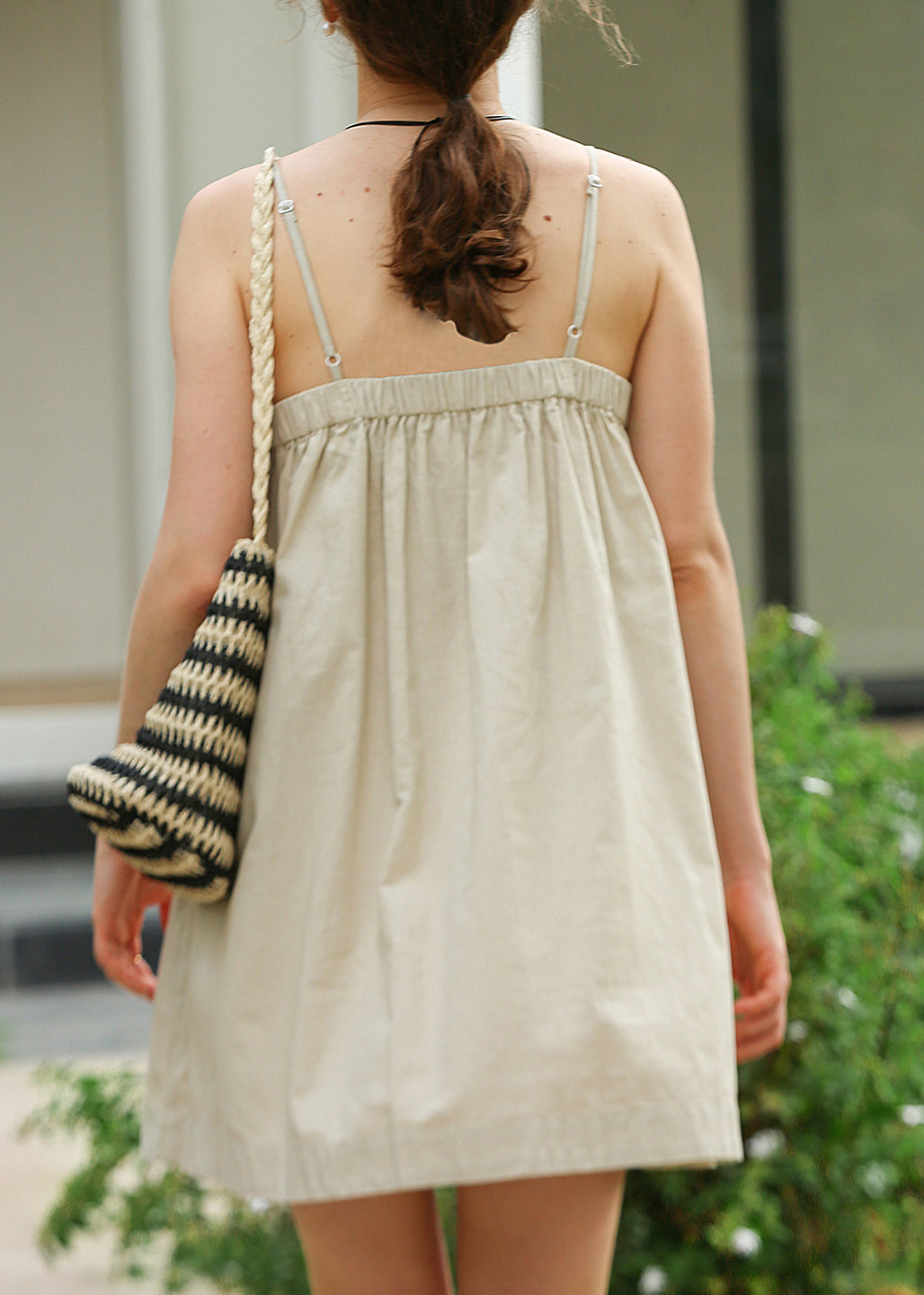 Stylish White Linen Mid Spaghetti Strap Dresssleeveless