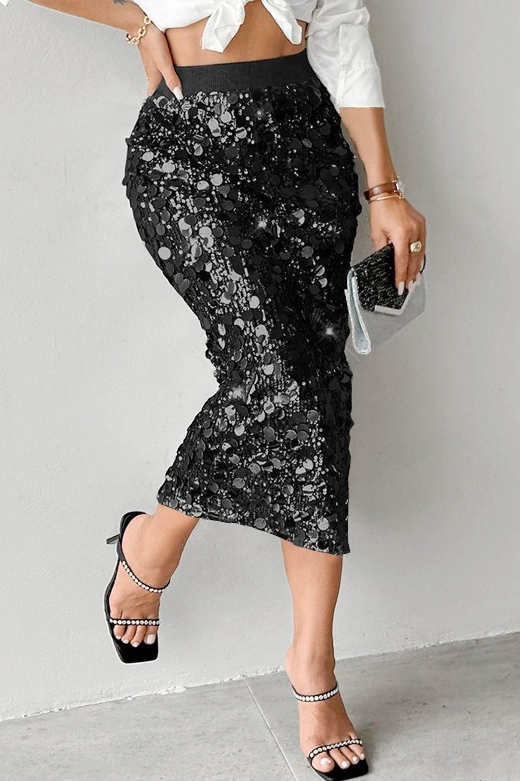 Elegantly Designed Garment
