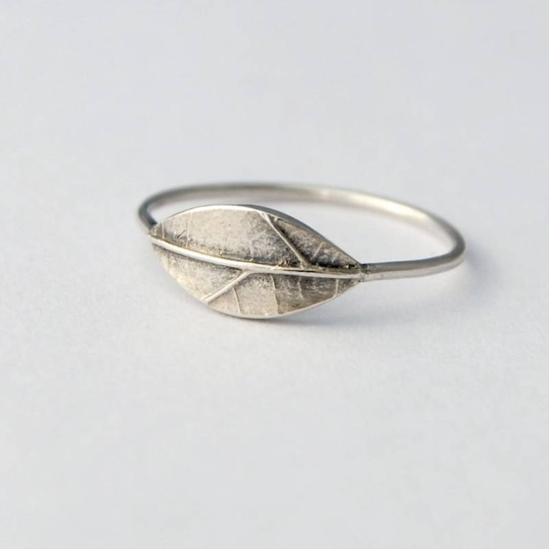 Silver Leaf Ring