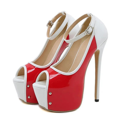 Effortlessly Elegant Heels with a Timeless Design