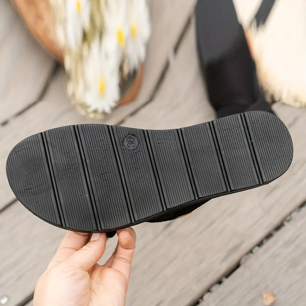 Graceful Orthopedic Shoes for Modern Look