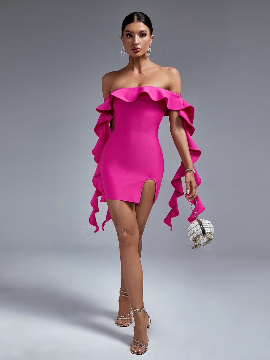 Gracefully Styled Dress for Any Occasion