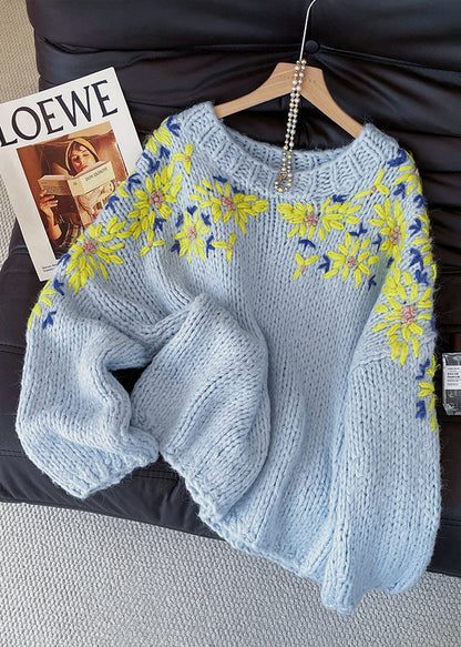 Fitted Blue Embroidered Thick Knitted Tops Fall