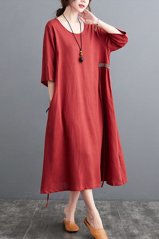 -spring Loose Embroidered Dress