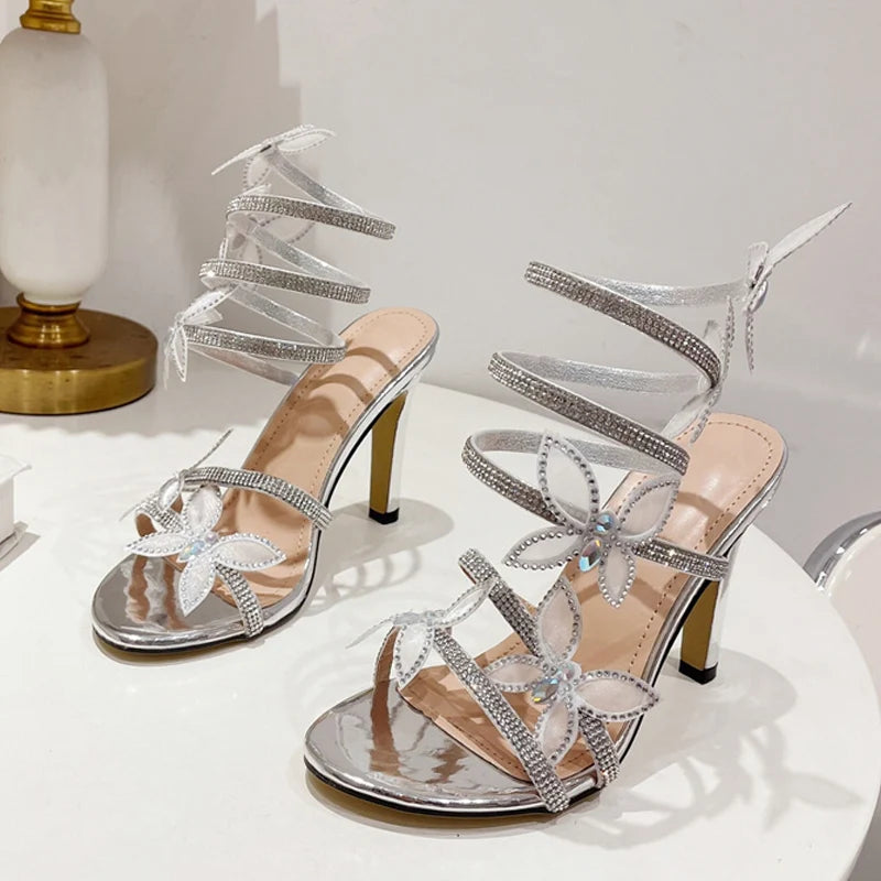 A Vintage Style Heels with Delicate Timeless Details