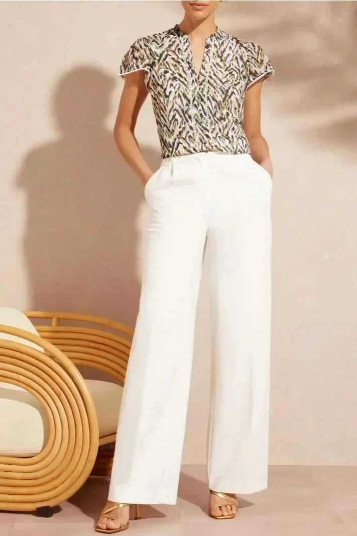 Timeless Vintage Style Blouse