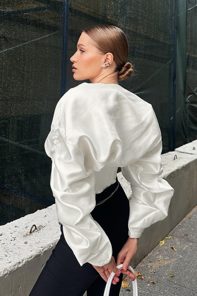 Timeless Vintage Style Blouse