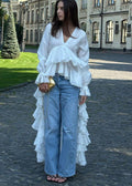 Effortlessly Elegant Blouse with a Timeless Design