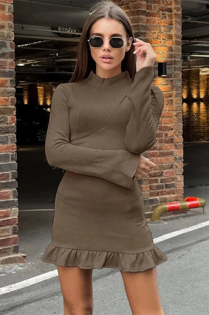Effortlessly Elegant Dress with a Timeless Design