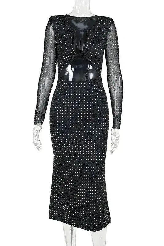 Gracefully Styled Dress for Any Occasion