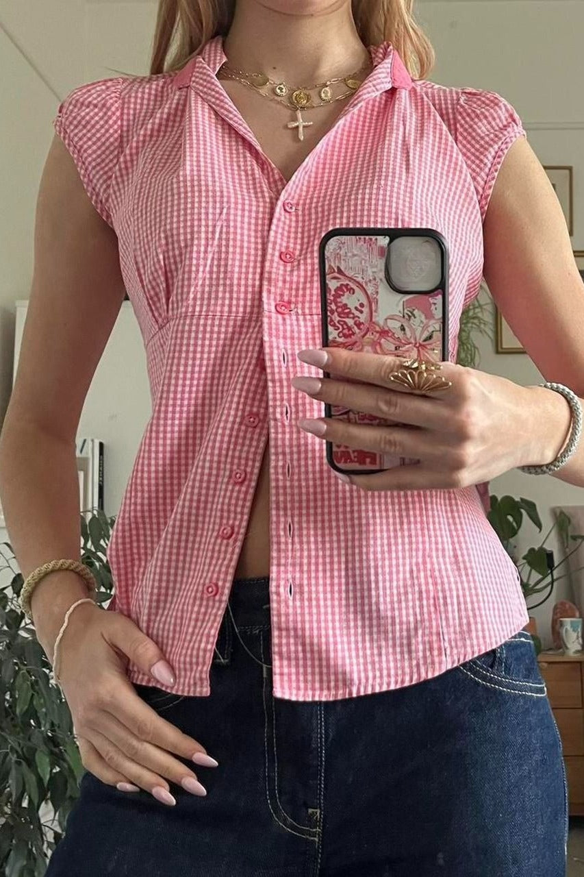 Gracefully Styled Blouse for Any Occasion