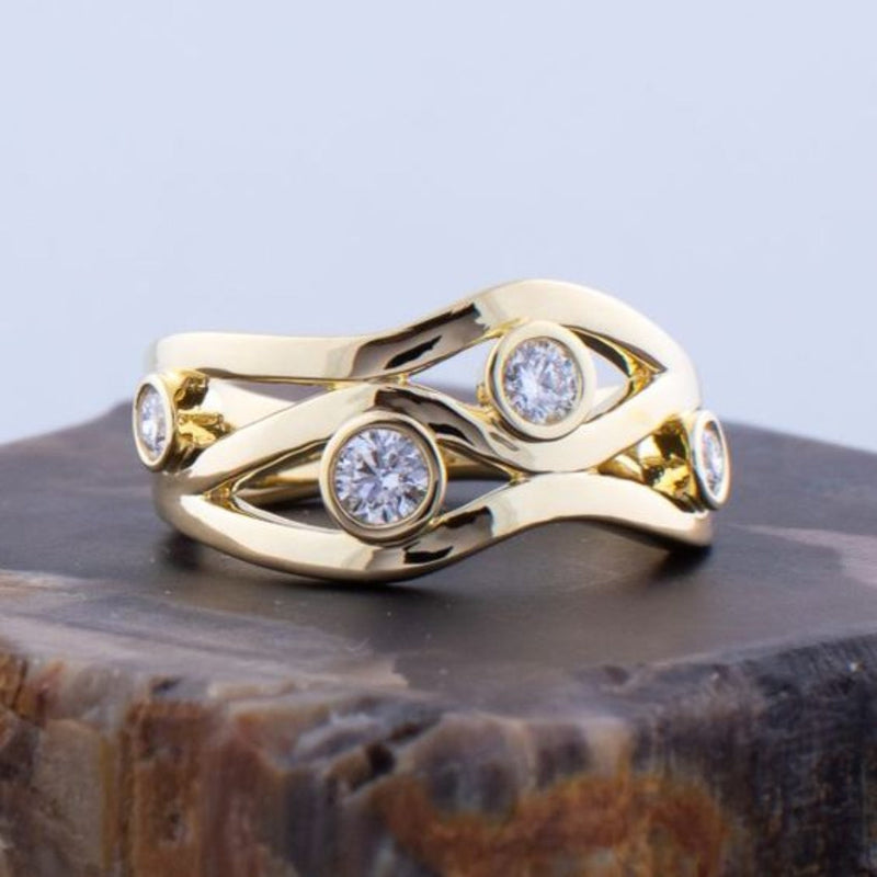 Golden & Zirconia Wavy Ring