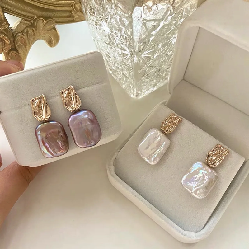 Barroque Pearl Gold Earrings