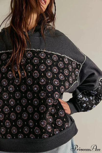 Elegantly Designed Pullover