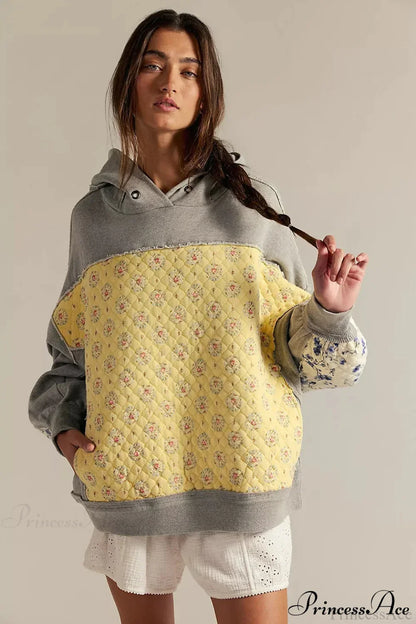 Elegantly Designed Pullover