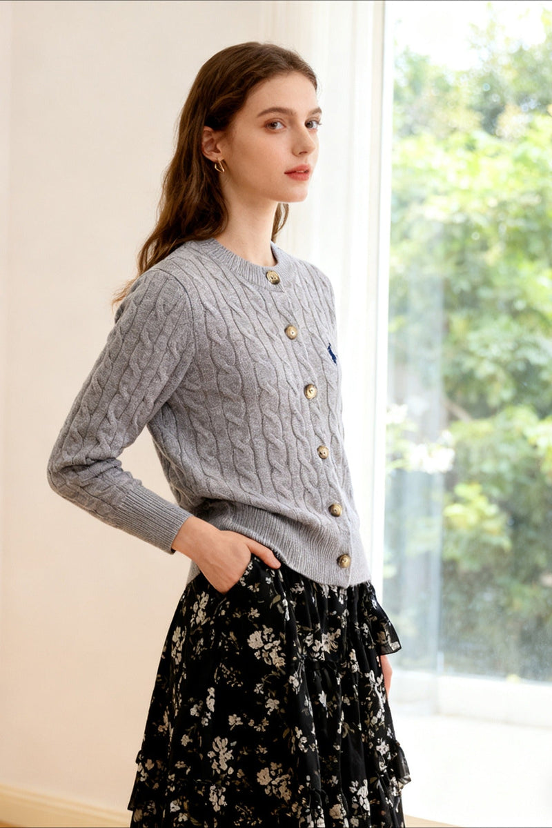 Timeless Vintage Style Cardigan