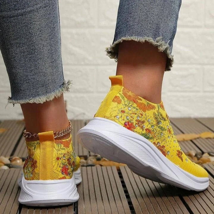 Elegant Orthopedic Sneakers for Every Step