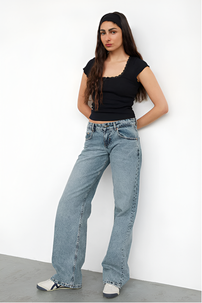 Beautifully Crafted Garment in a Classic Style