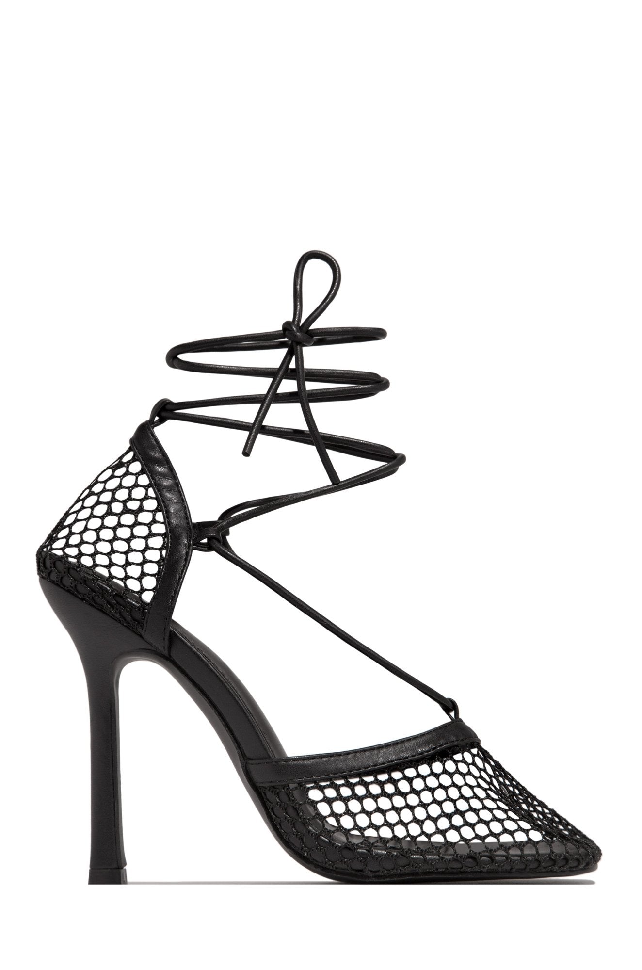 Effortlessly Elegant Heels with a Timeless Design
