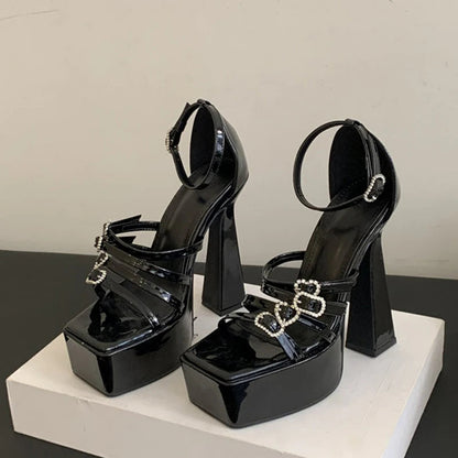 Beautifully Finished Sandals in a Timeless Design