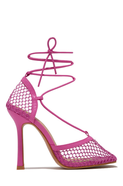 Classic Vintage Heels with a Flattering Fit