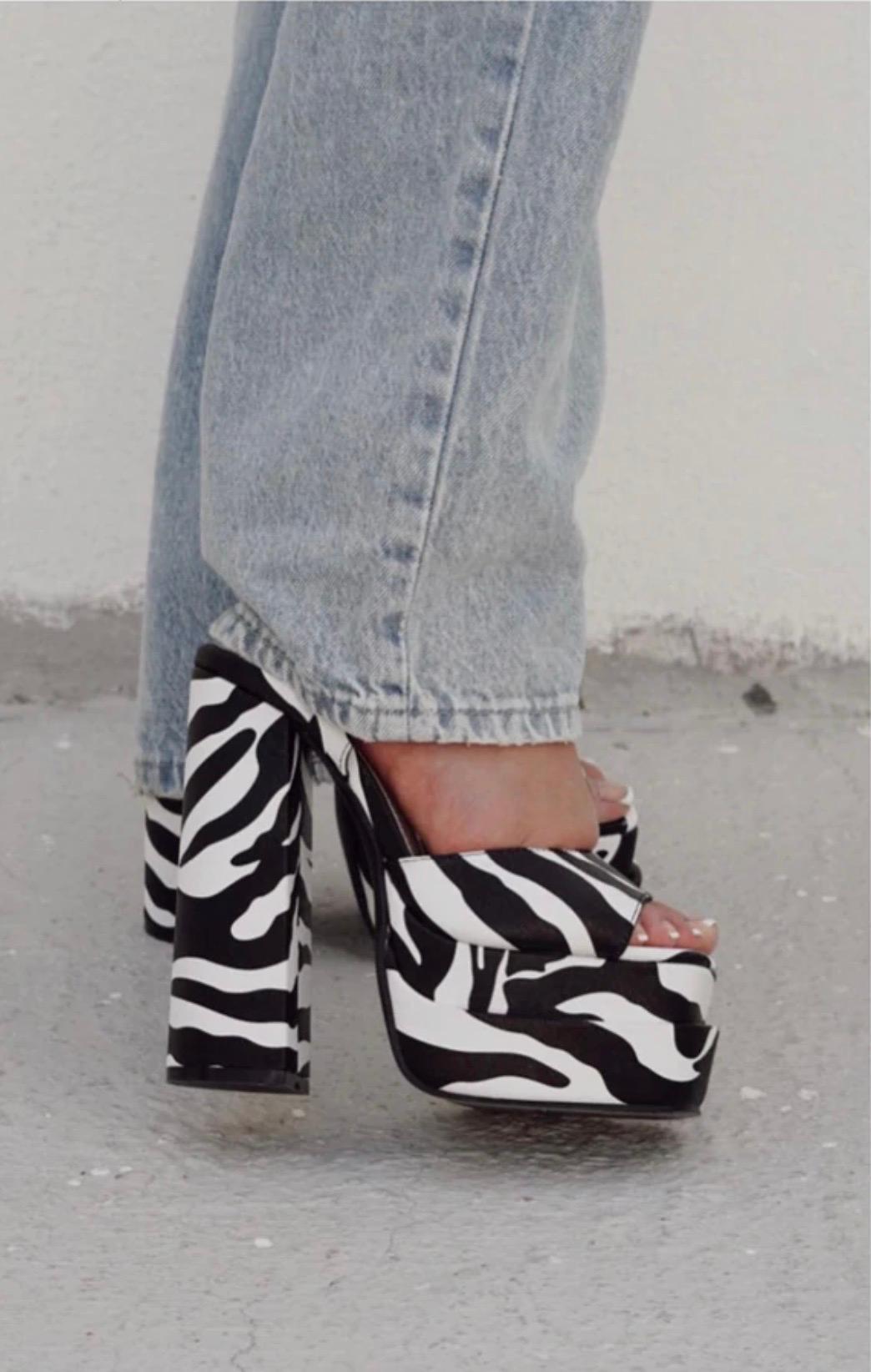 Classic Vintage Heels with a Flattering Fit
