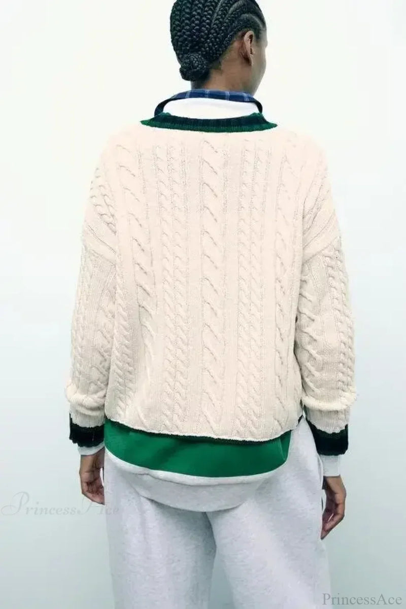 Gracefully Designed Cardigan