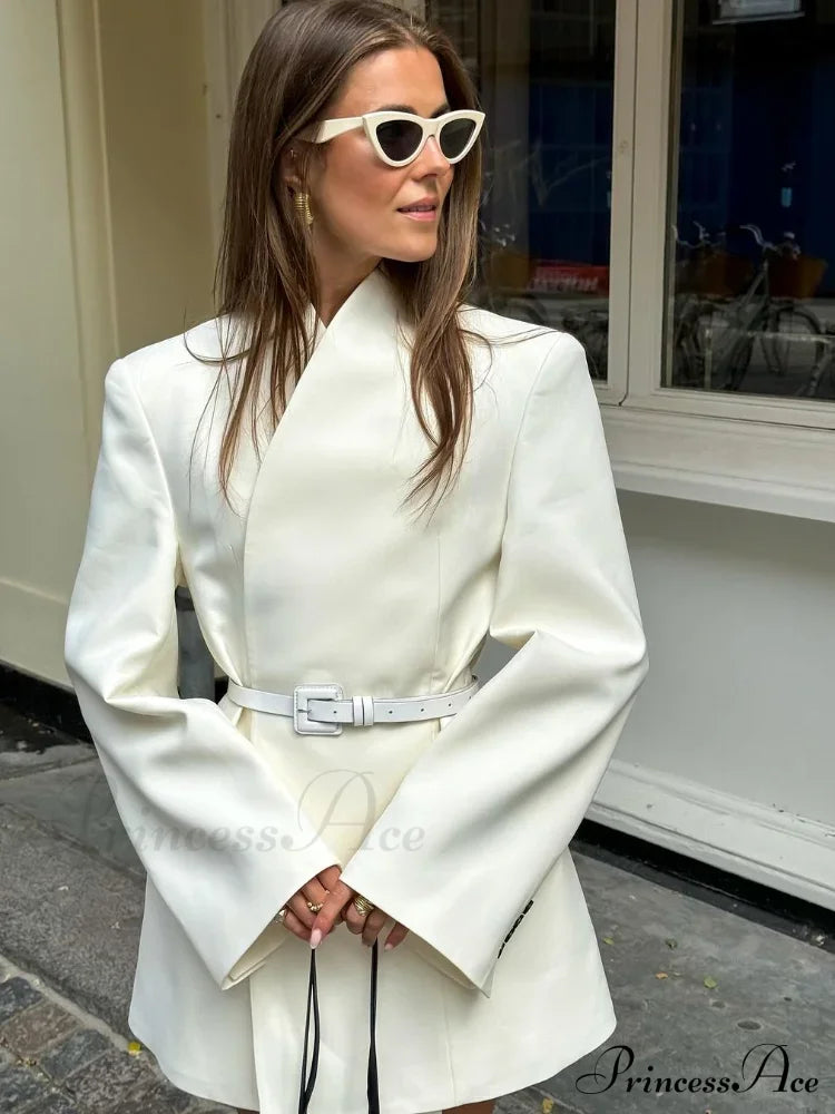 Timeless Vintage Style Coat
