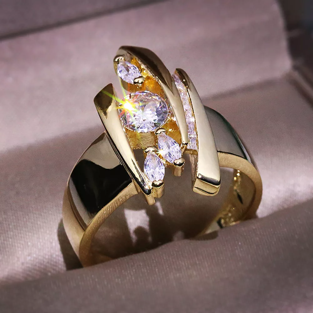 Golden Zirconia Ring