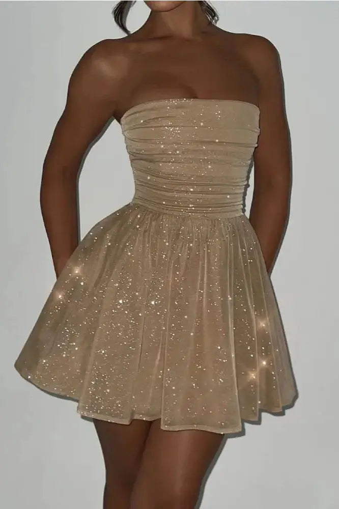 Effortlessly Elegant Dress with a Timeless Design