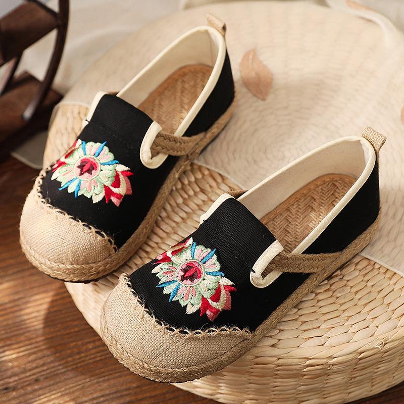 Grey Embroidered Flats Cotton Linen Fabric Boutique Flat Feet Shoes