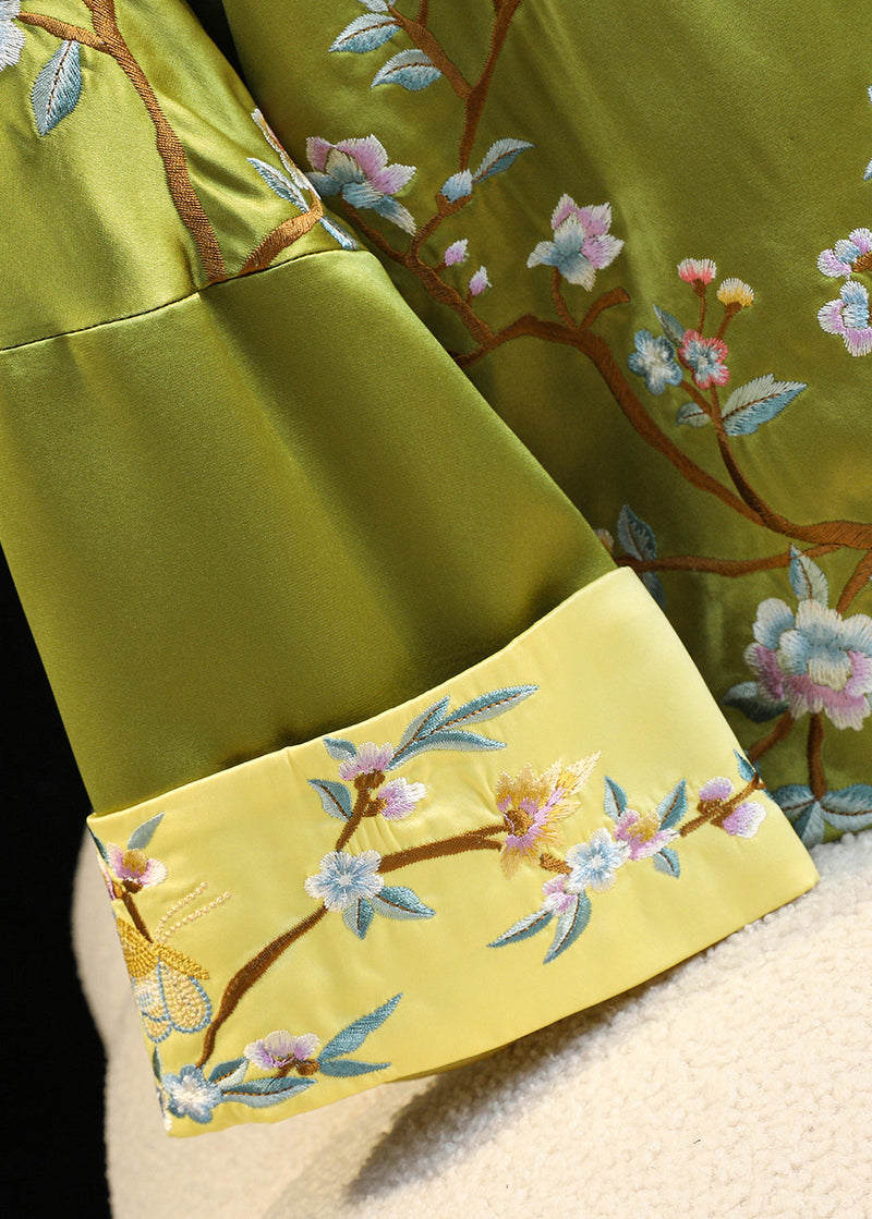 Chinese Style Green O-neck Embroidered Silk Coats Fall