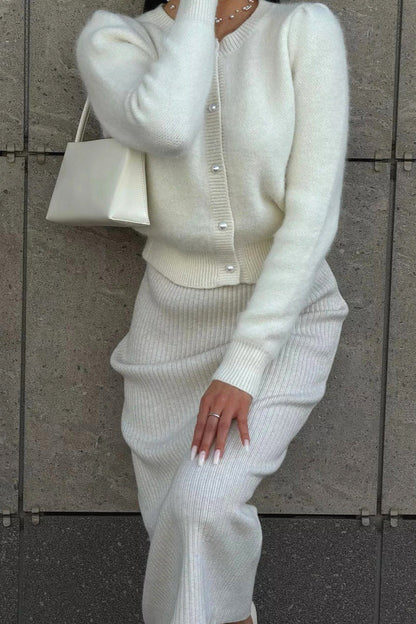 Gracefully Designed Cardigan