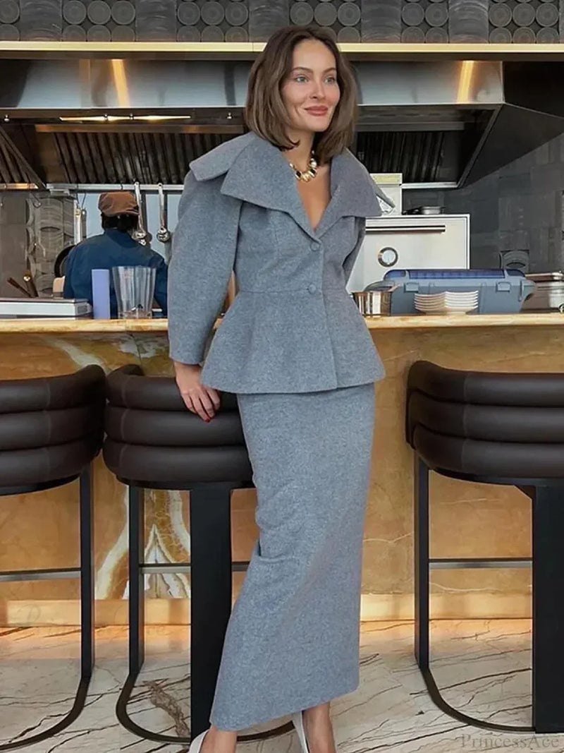 Timeless Vintage Style Coat