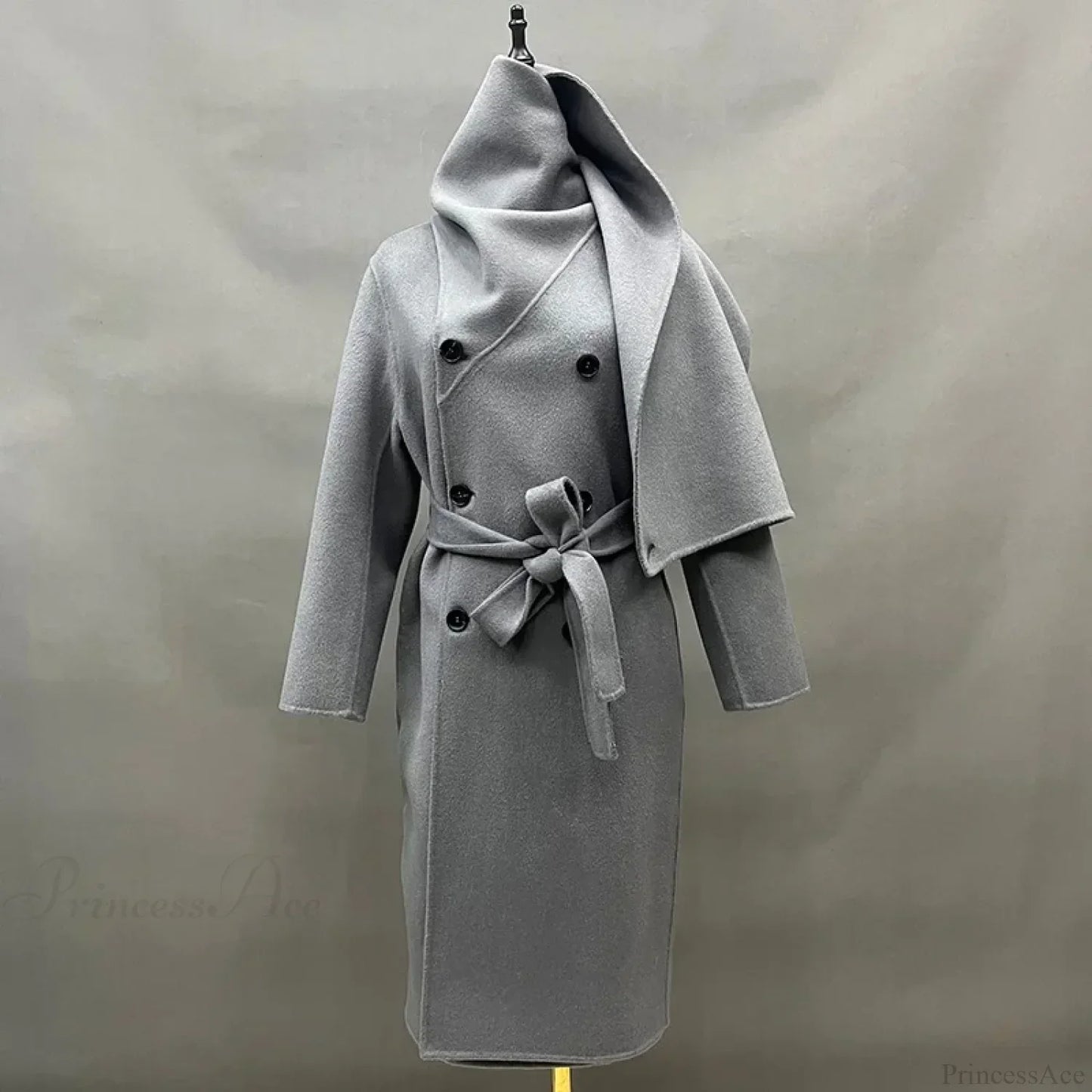 GRAY