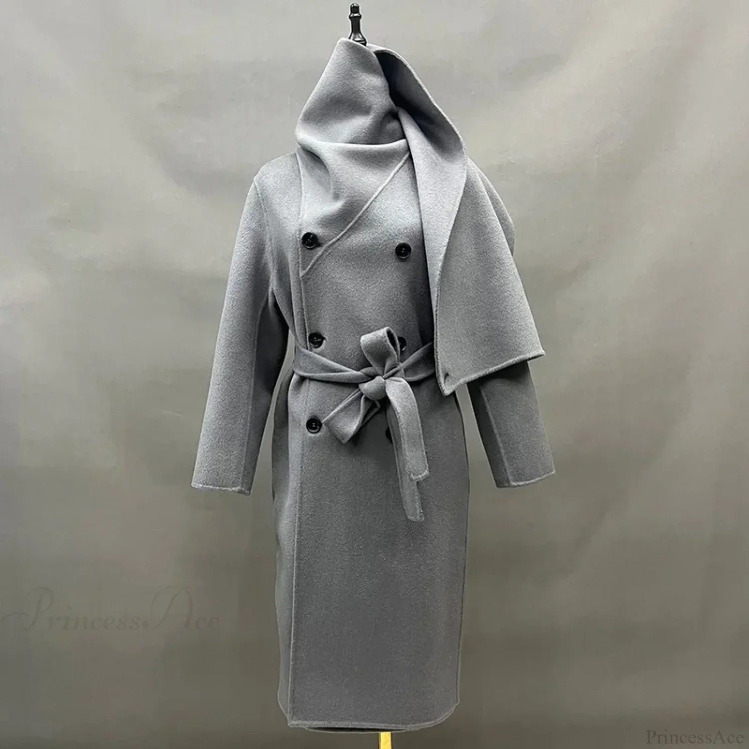GRAY