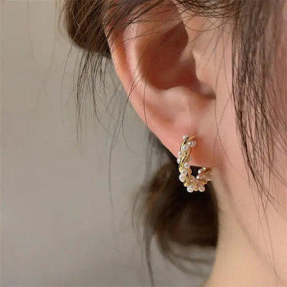 Round Pearl Earrings With Inlays