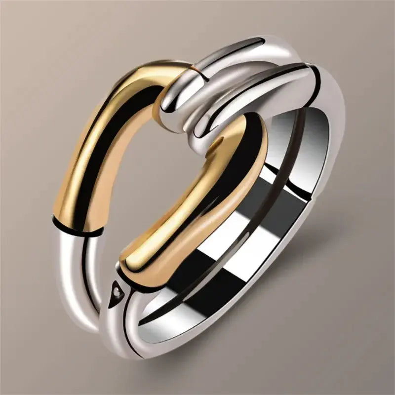 Knoted Ring in Gold and Silver