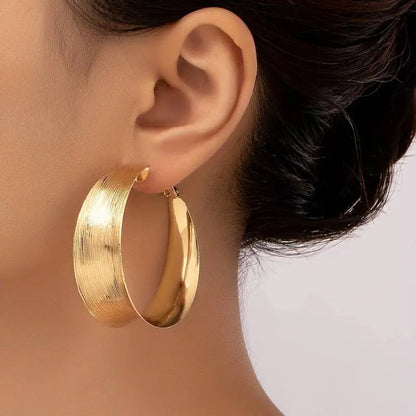 Luxe Golden Earrings