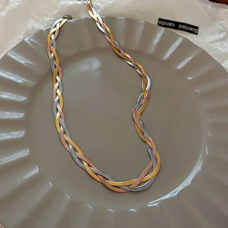 Necklace Made of Gold and Silver