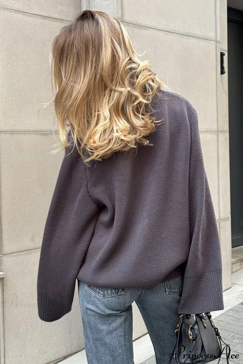 Elegantly Designed Cardigan