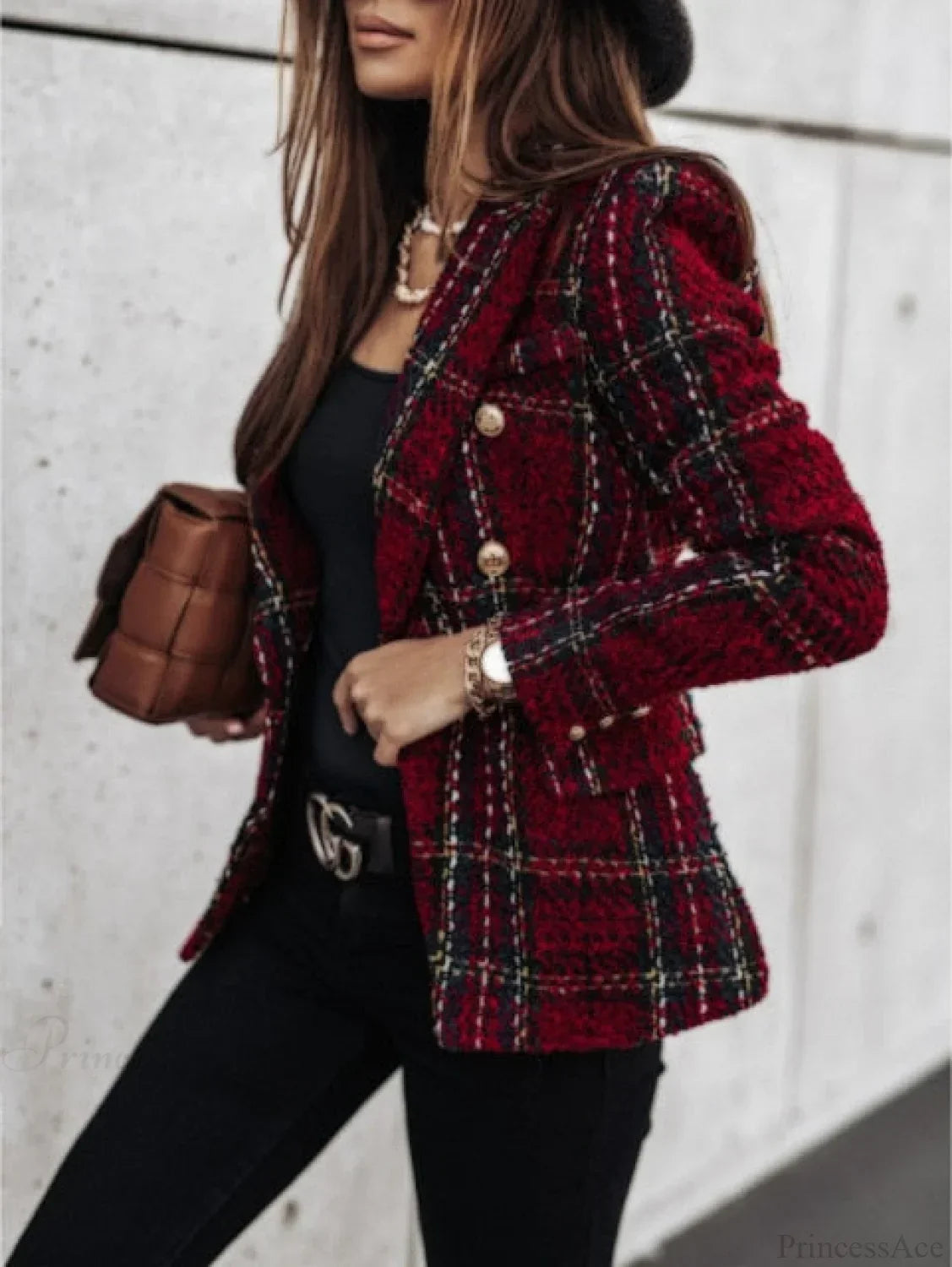 Wine red