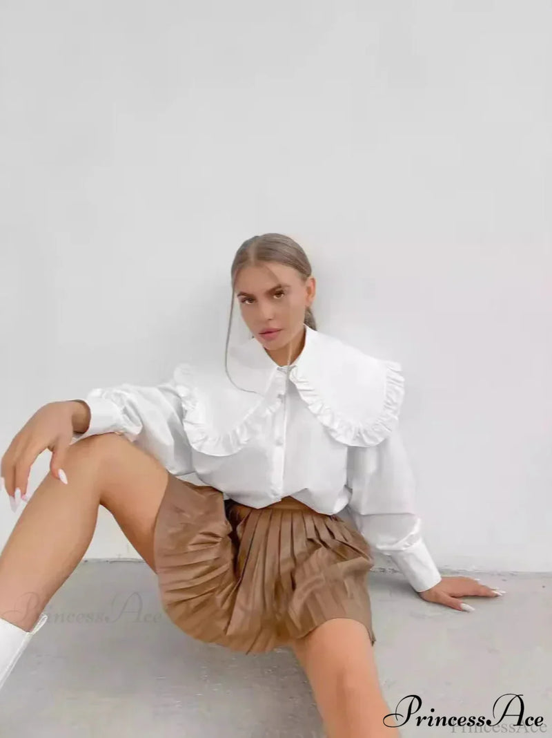 Gracefully Designed Blouse