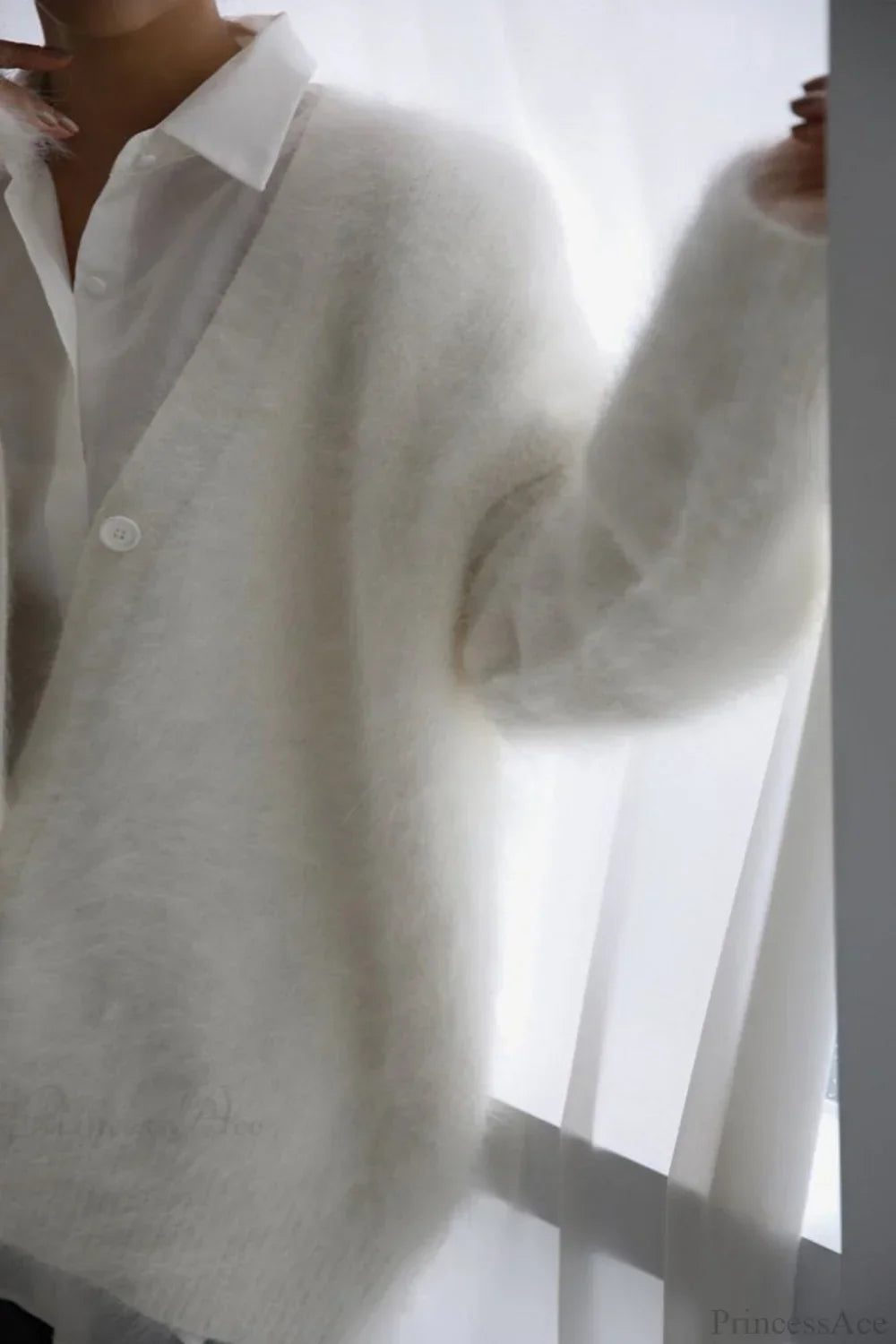 Elegantly Designed Cardigan