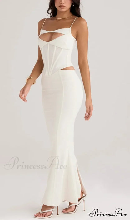Elegantly Designed Garment