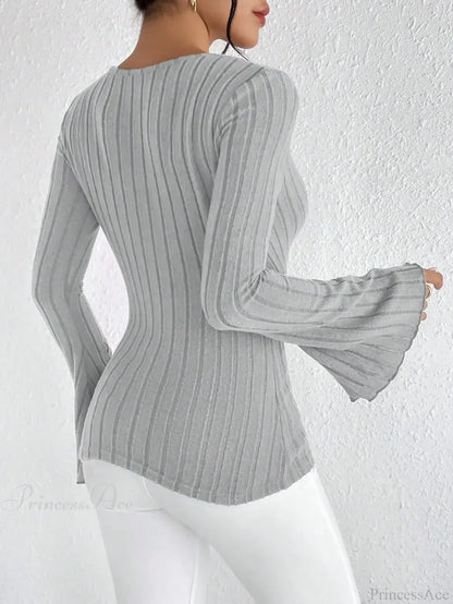 Timeless Vintage Style T-Shirt
