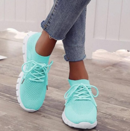 Classic Orthopedic Sneakers with Timeless Style