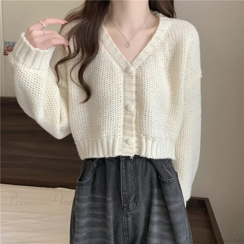 Timeless Vintage Style Cardigan